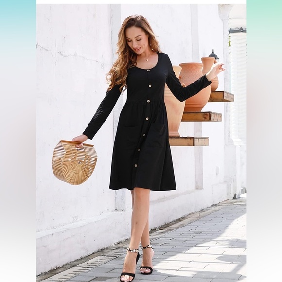 Boho dress with pockets NWT! - Picture 3 of 13